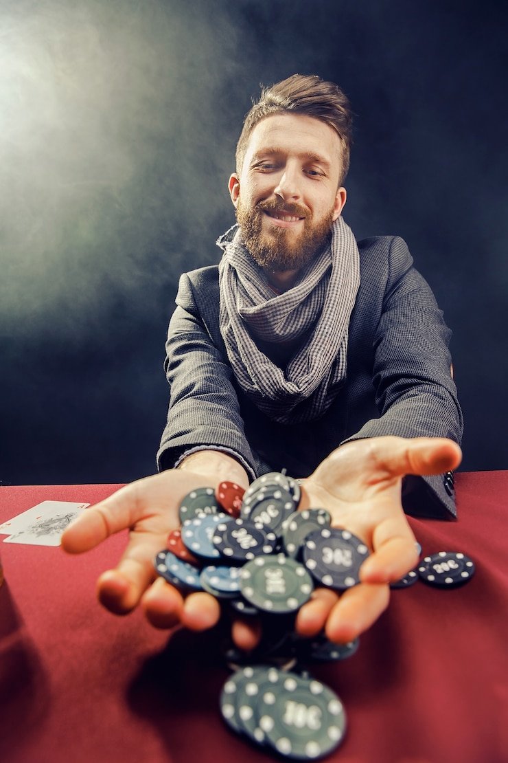 Layar permainan PG Soft menampilkan fitur bonus, pengganda, dan jackpot progresif